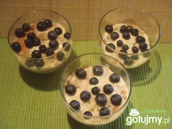 Tiramisu z borówkami Tiramisu z borówkami