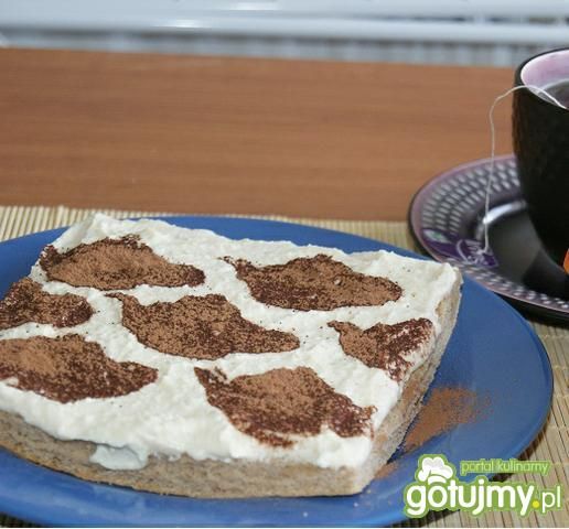 Tiramisu z herbacianym kremem
