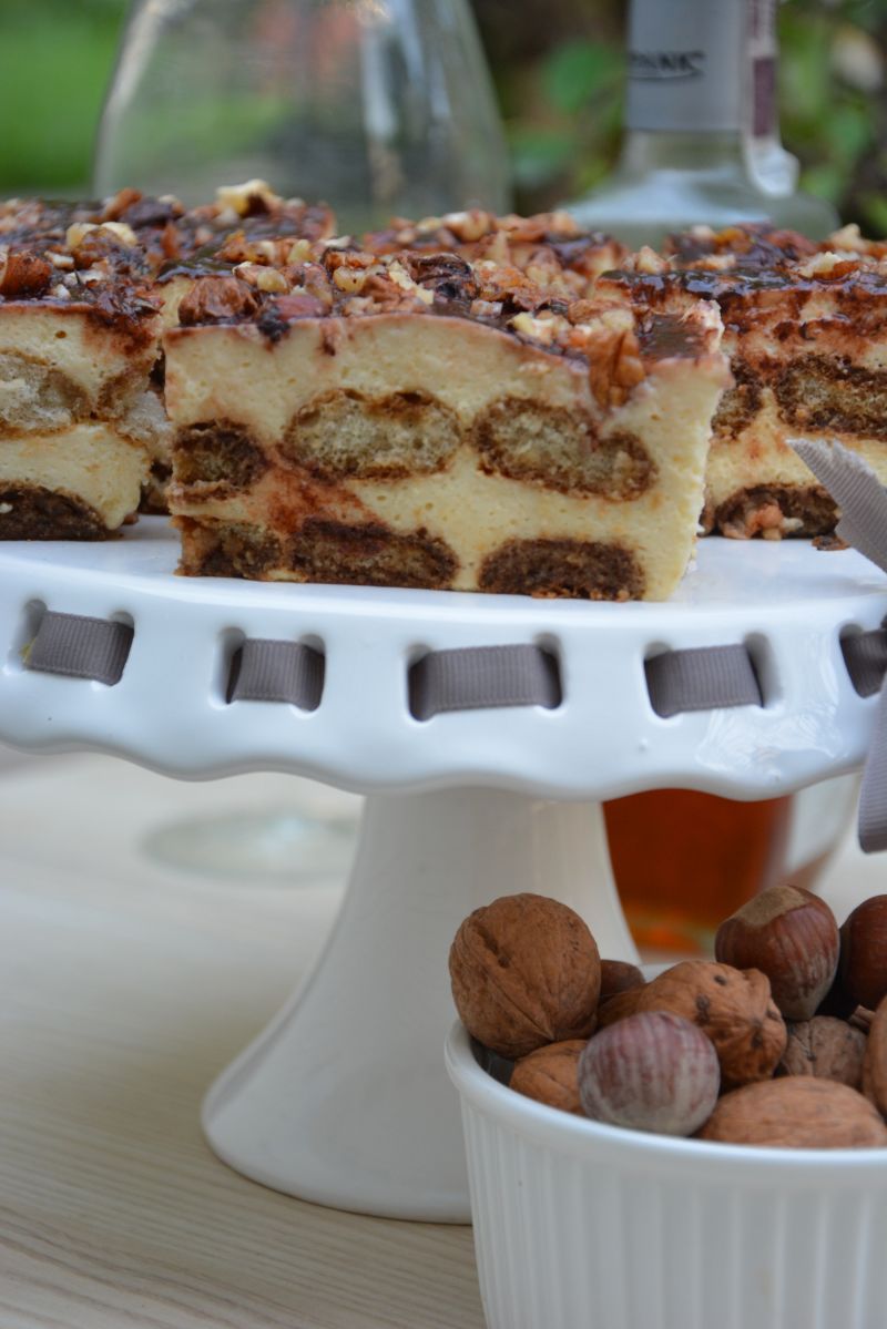 Tiramisu z orzechami Tiramisu z orzechami