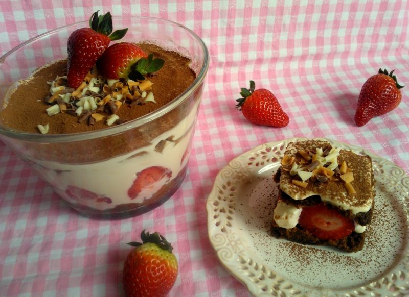 Tiramisu z truskawkami 