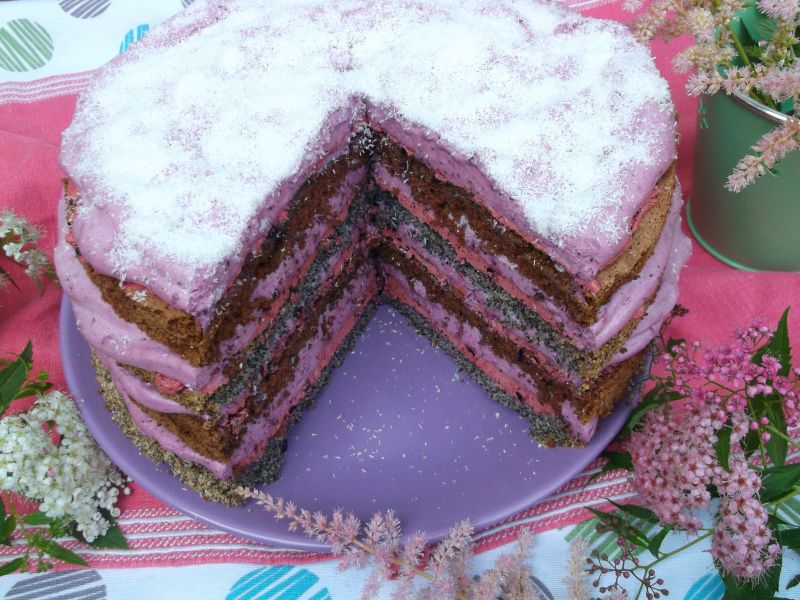 Torcik biszkoptowo - borówkowy