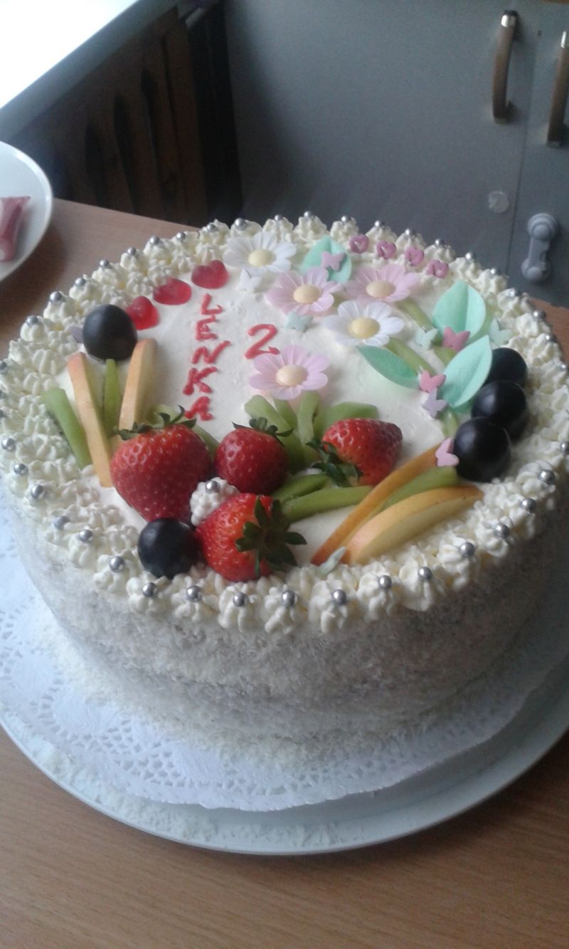 Torcik dla siostrzenicy Lenki