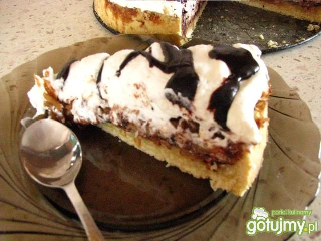 Torcik jabłkowy na kruchym spodzie.