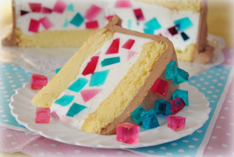 Torcik „Jaś i Małgosia” Torcik „Jaś i Małgosia”