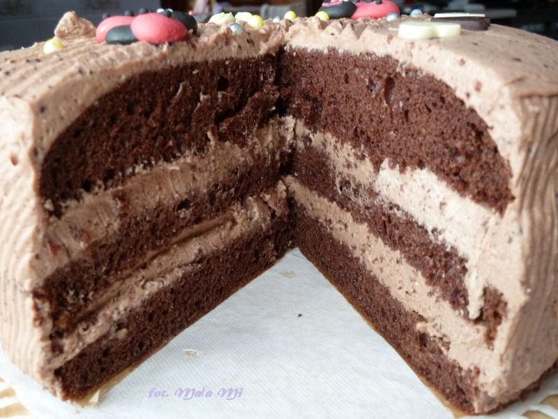 Torcik kakaowy z kremem z mascarpone