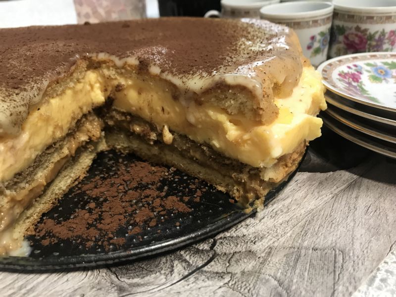 Torcik krówkowo-ajerkoniakowy Torcik krówkowo-ajerkoniakowy