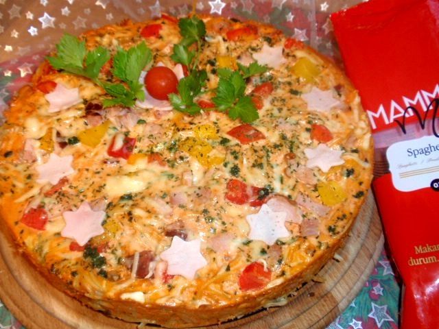  Torcik makaronowy z tuńczykiem