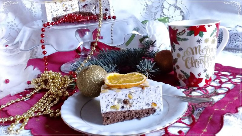 Torcik makowo-serowy na zimno