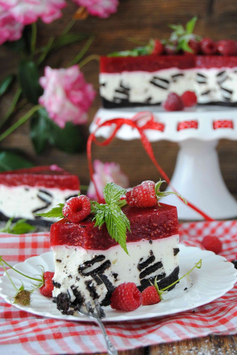 Torcik malinowe oreo Torcik malinowe oreo