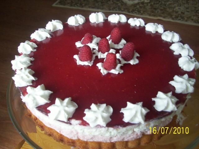 Torcik mocno owocowy Torcik mocno owocowy