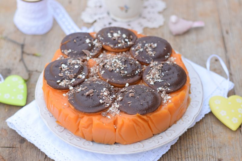 Torcik na zimno z soku i delicji Torcik na zimno z soku i delicji