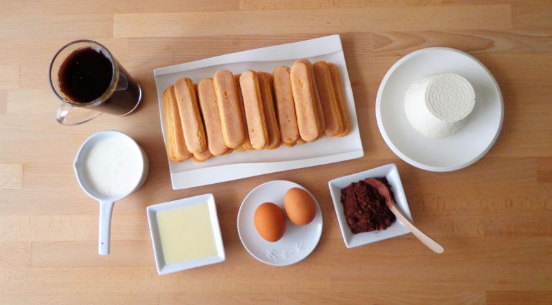 Torcik tiramisu z ricotty i czekolady Torcik tiramisu z ricotty i czekolady