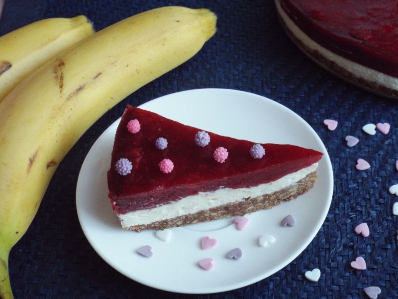 Torcik truskawkowo-bananowy Torcik truskawkowo-bananowy