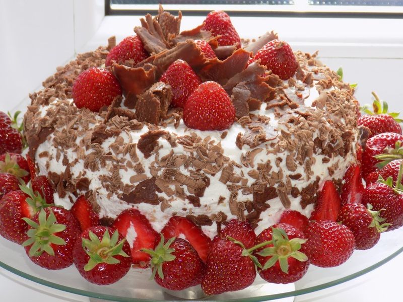 Torcik truskawkowy Torcik truskawkowy