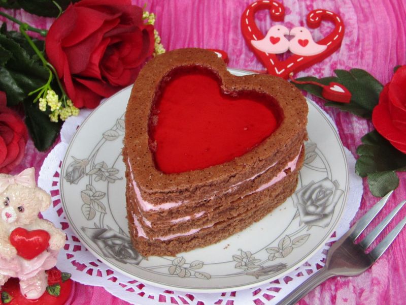 Torcik walentynkowy z serduszkiem 