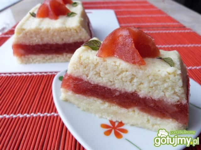 Torcik z kaszy jaglanej z galaretką