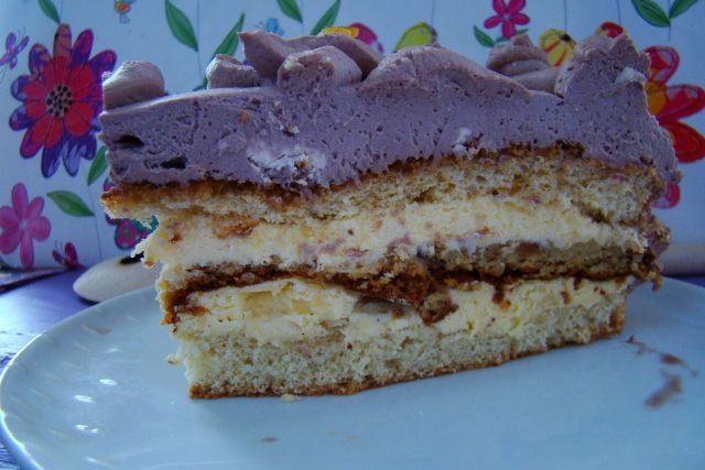 Torcik z wkładką z gotowanych pomarańczy  Torcik z wkładką z gotowanych pomarańczy