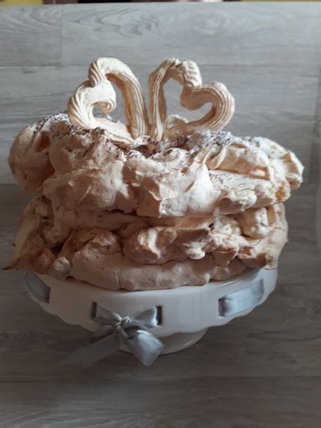 Tort bezowy dacquoise  Tort bezowy dacquoise