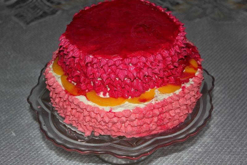 Tort brzoskwiniowy Tort brzoskwiniowy