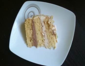 Tort chałwowo - czekoladowy Tort chałwowo - czekoladowy