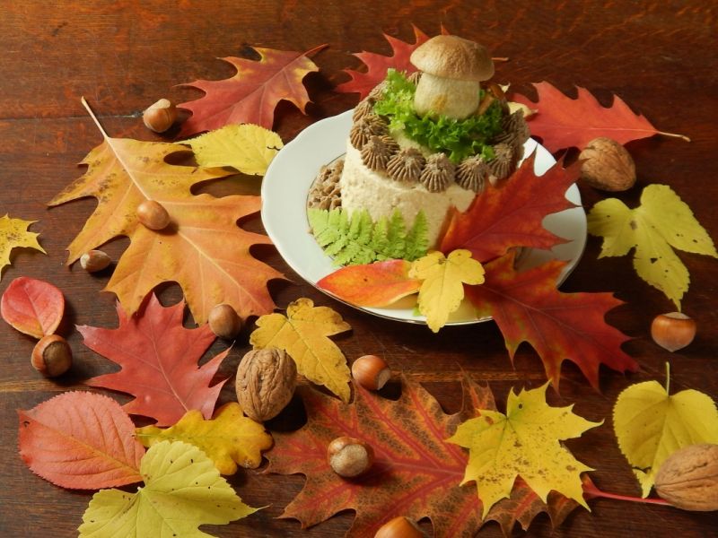 Tort chlebowo-pasztetowy  Tort chlebowo-pasztetowy