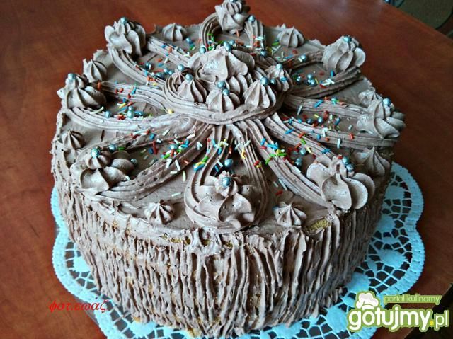 Tort czekoladowo jabłkowy Tort czekoladowo jabłkowy