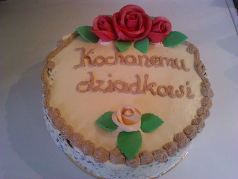 Tort czekoladowo orzechowy 