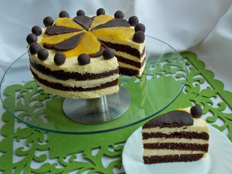 Tort czekoladowo-pomarańczowy