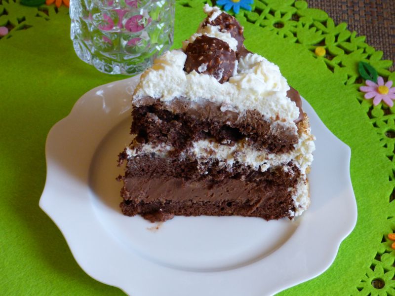 Tort Ferrero Rocher Tort Ferrero Rocher