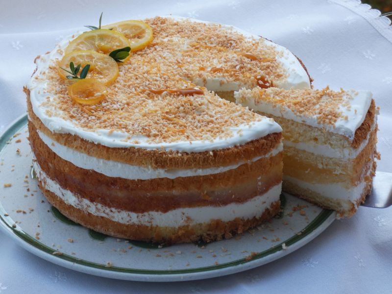 Tort kokosowo-cytrynowy  Tort kokosowo-cytrynowy