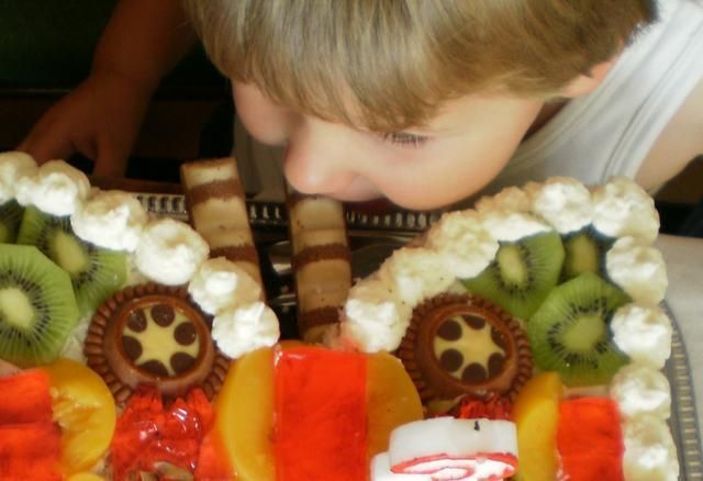 Tort Kokosowy Tort Kokosowy