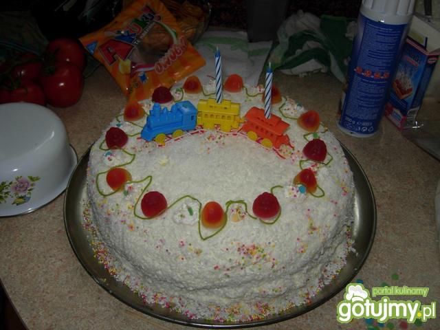 tort kokosowy, dekoracja tort kokosowy, dekoracja