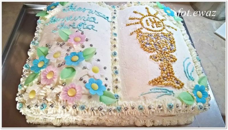 Tort komunijny Tort komunijny