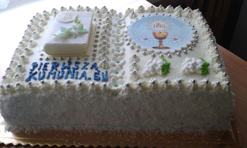 Tort  książka - komunijny Tort  książka - komunijny