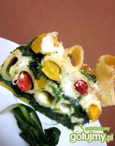 Tort makaronowy z warzywami Tort makaronowy z warzywami