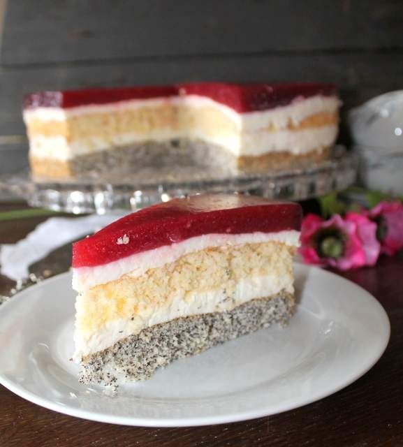 Tort malinowy 4 smaki Tort malinowy 4 smaki