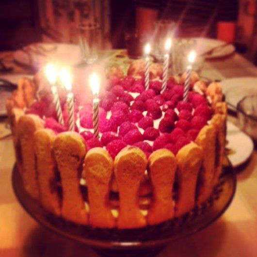 Tort malinowy Tiramisu Tort malinowy Tiramisu