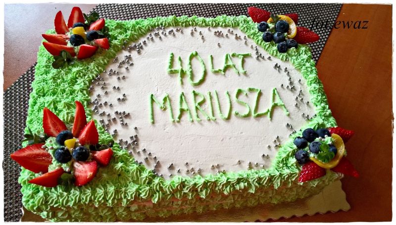 Tort na czterdziestkę Tort na czterdziestkę