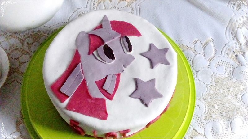 Tort orzechowo-kawowy