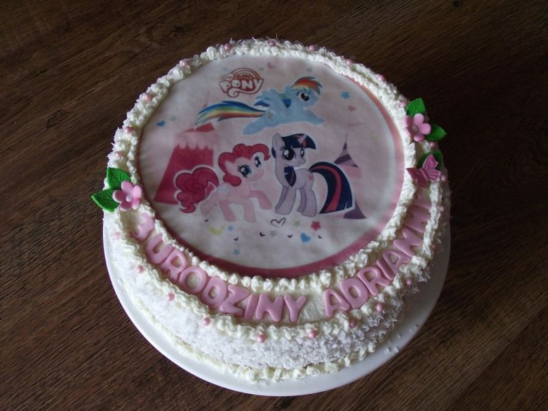 Tort owocowy z masą budyniową i kokosem - kucyki