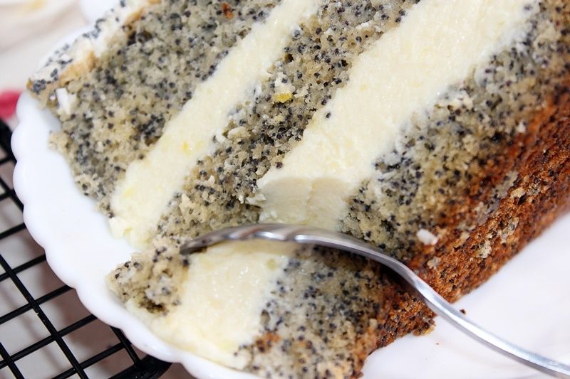 Tort Piegusek z kremem budyniowym Tort Piegusek z kremem budyniowym