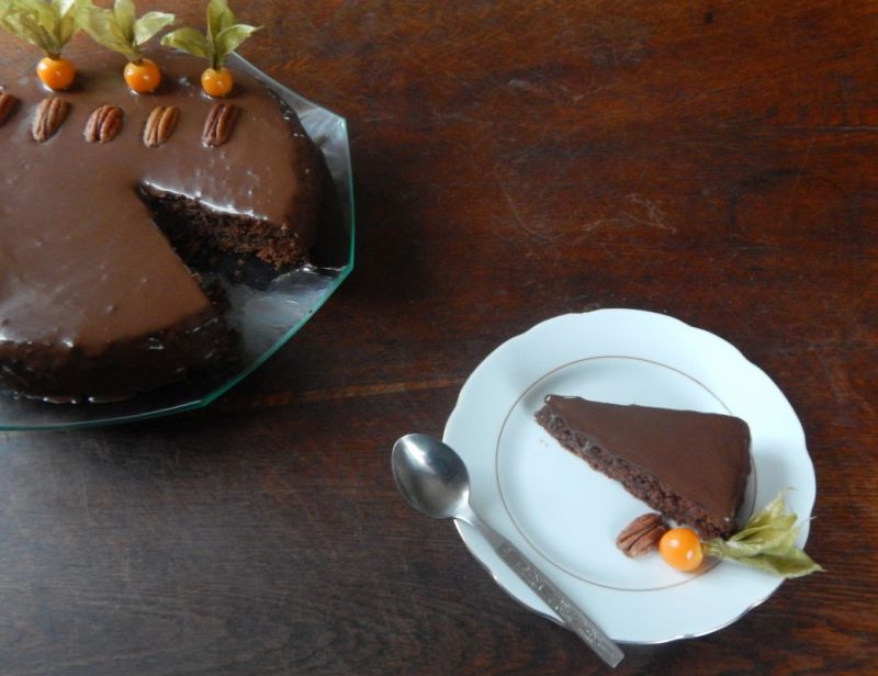 Tort Sachera Tort Sachera