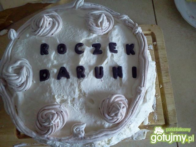 Tort śmietankowo-ananasowy na roczek Tort śmietankowo-ananasowy na roczek