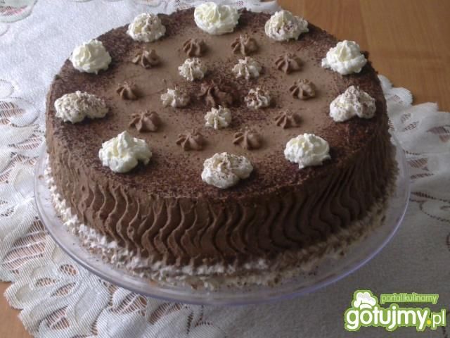 Tort śmietankowo-czekoladowy  Tort śmietankowo-czekoladowy
