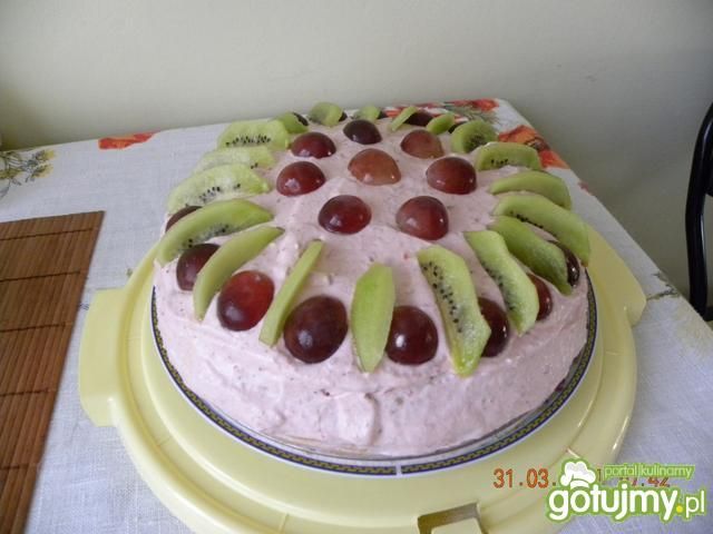 Tort Truskawkowy Tort Truskawkowy
