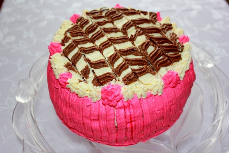 Tort wiśniowy delikatny  Tort wiśniowy delikatny