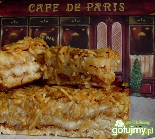 Tort z jablkami Tort z jablkami