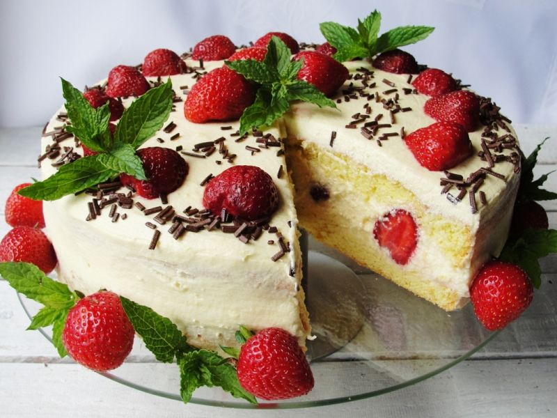 Tort z kremem adwokatowym Tort z kremem adwokatowym