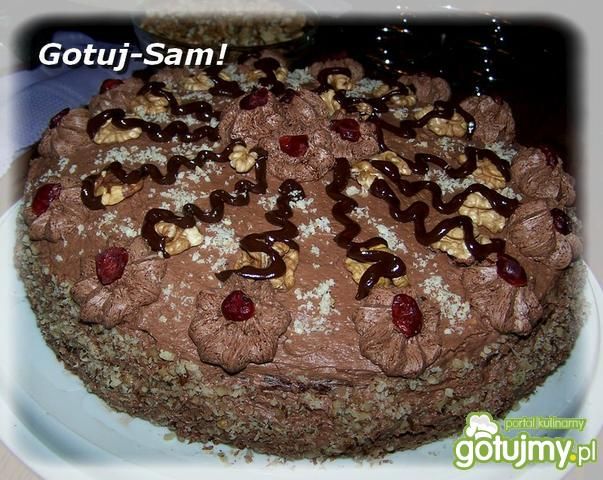 Tort z kremem budyniowym.