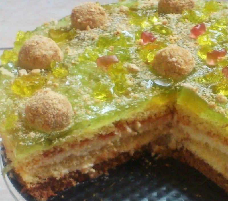 Tort z kremem jabłkowym 3-Di Tort z kremem jabłkowym 3-Di